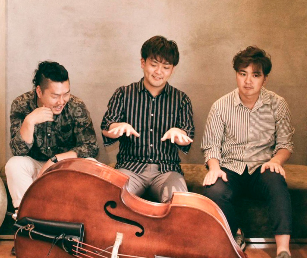 平光広太郎Trio CD発売記念ライブ 平光広太郎(p)出宮寛之(b)大森ひろ(ds)
